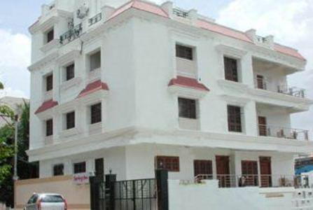 Alpine Glow Residency Crest Hotel Hyderabad Exterior foto