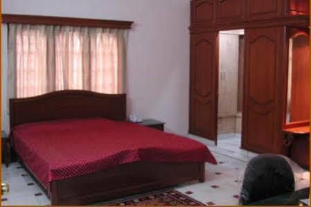 Alpine Glow Residency Crest Hotel Hyderabad Exterior foto